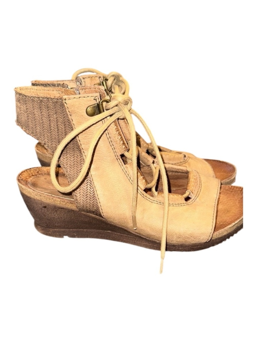 Miz Mooz satine Tan leather Wedge Sandals size 37/US 6 1/2-7